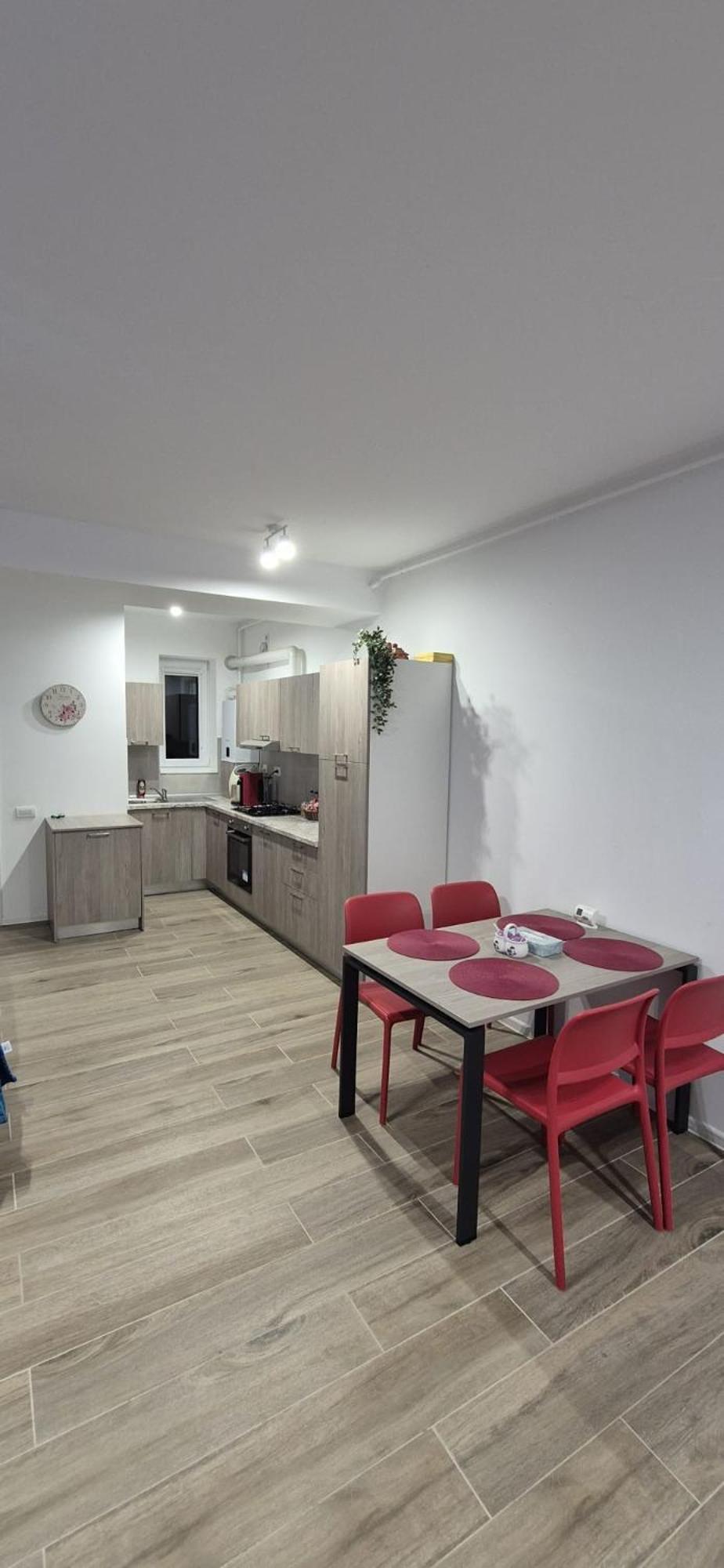 Summit Stay Apartment 부쿠레슈티 외부 사진