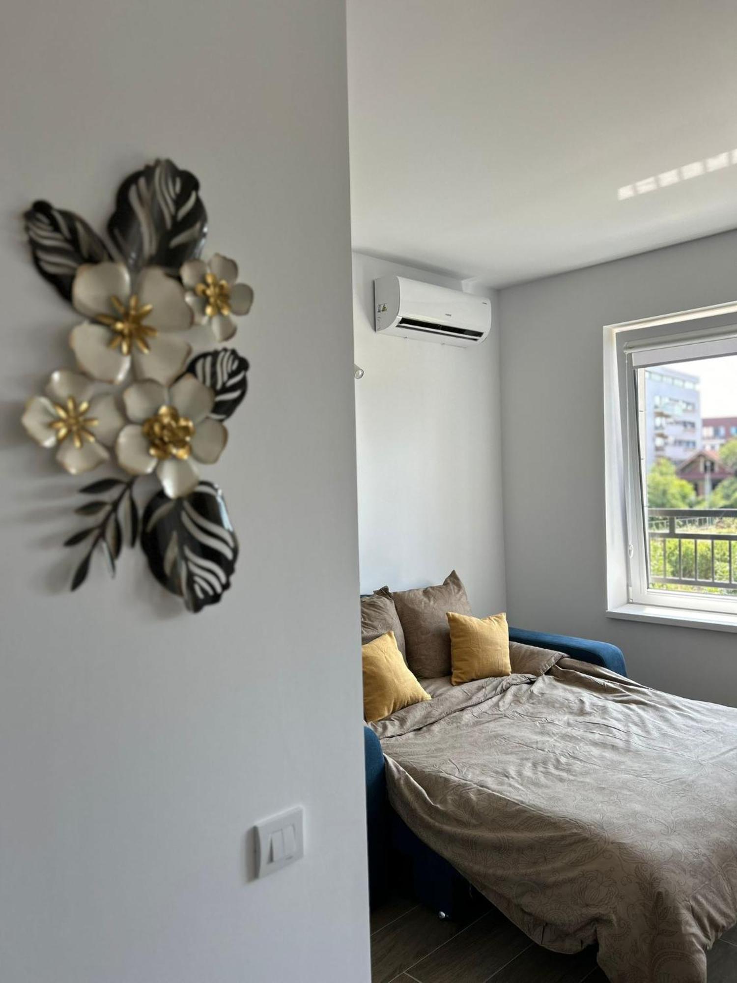 Summit Stay Apartment 부쿠레슈티 외부 사진